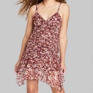 WILD FABLE Ruched Handkerchief Hem Dress in Brown Floral 1X